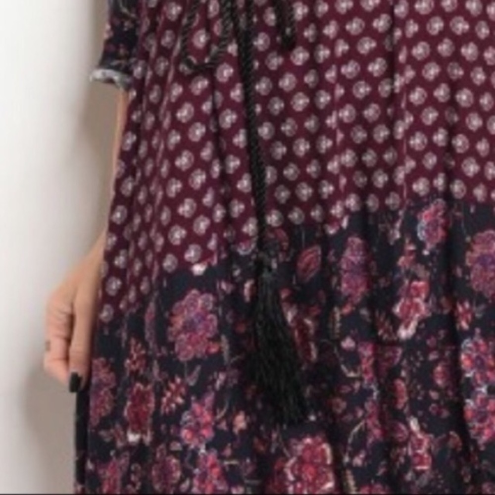 Love In Burgundy Navy Dress 

100% Rayon - Picture 4 of 6